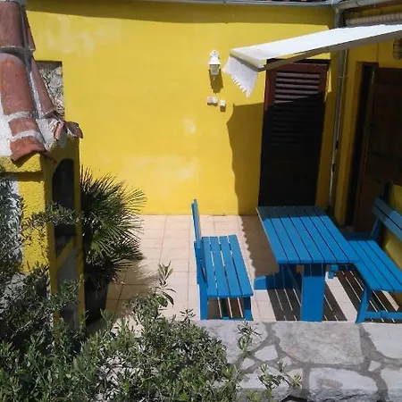 Podjavori Apartament *