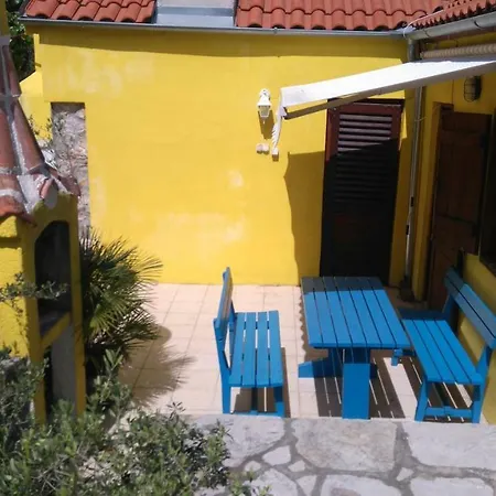 Apartament Podjavori